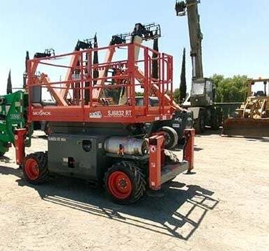 2018 Skyjack SJ-6832RT Picture 2 2018 Skyjack SJ-6832RT-2