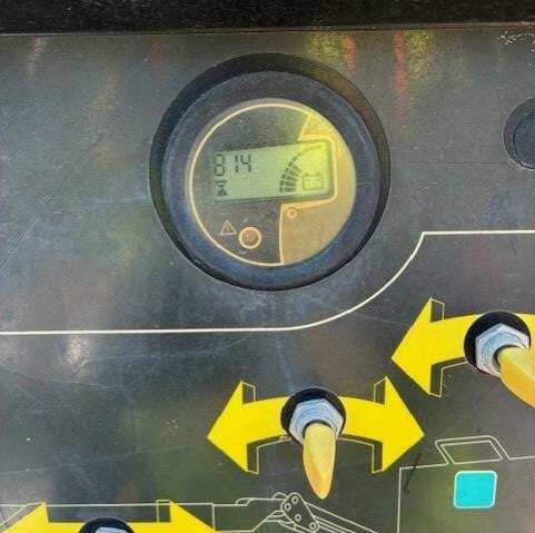 2016 JLG E300AJP Picture 5 2016 JLG E300AJP-5