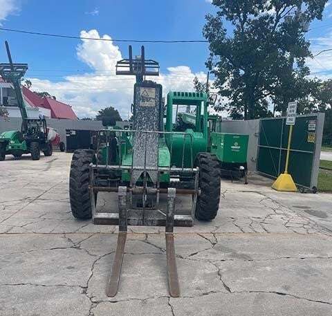 2016 SkyTrak 6042 Picture 2 2016 SkyTrak 6042-2