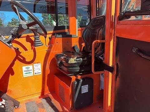 2017 SkyTrak 6036 Picture 15 2017 SkyTrak 6036-15