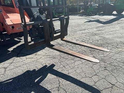 2017 SkyTrak 6036 Picture 25 2017 SkyTrak 6036-25