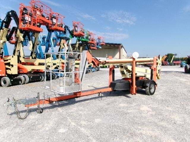 2018 JLG T500J