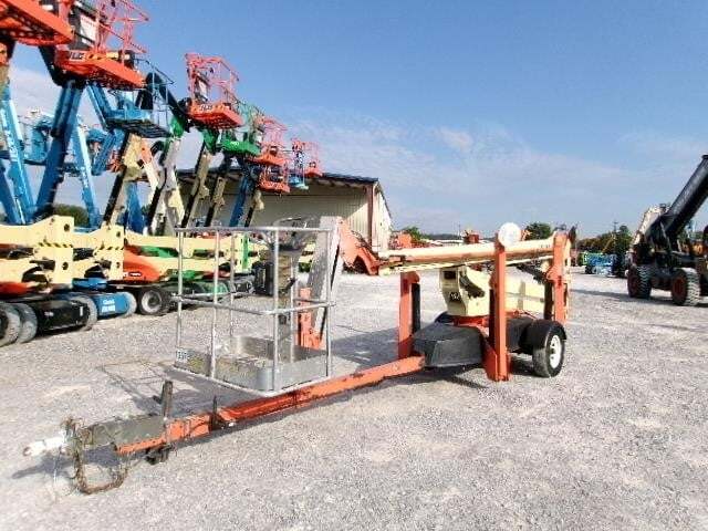 2019 JLG T500J