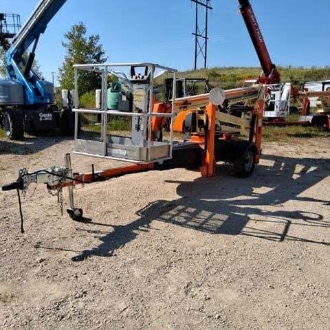 2018 JLG T350