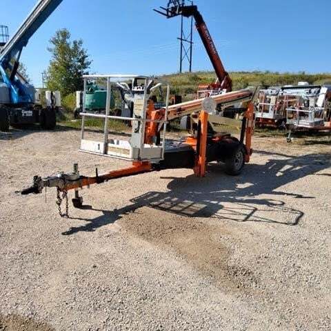 2018 JLG T350