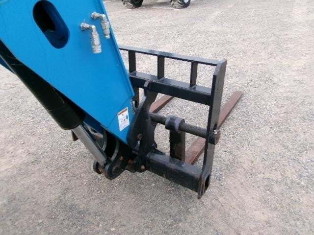 2022 Genie GTH-1056-7