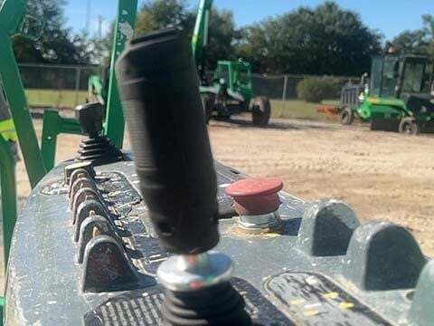 2015 JLG E400AJPN-17