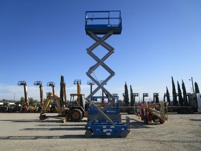 2017 Genie GS-2632-8