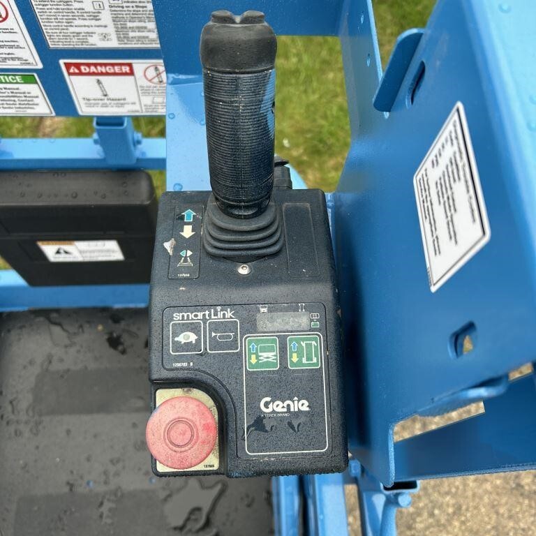 2016 Genie GS-2632-5