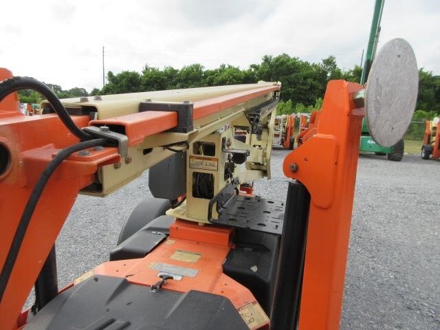 2018 JLG T350-9