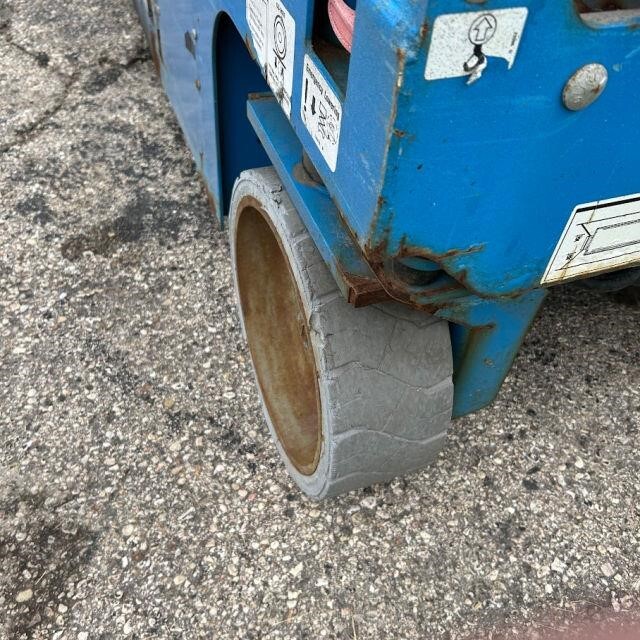 2017 Genie GS-2632-8