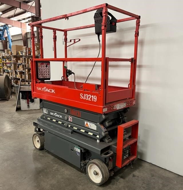 2021 Skyjack SJ3219-3