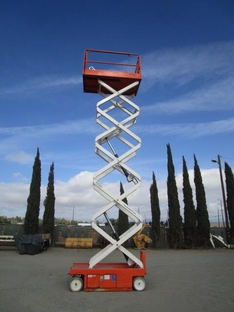 2017 Snorkel S4732E-13