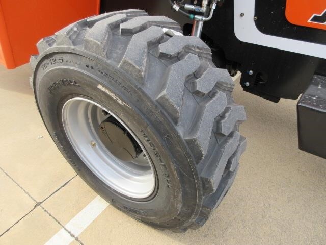 2025 SkyTrak 6042-12