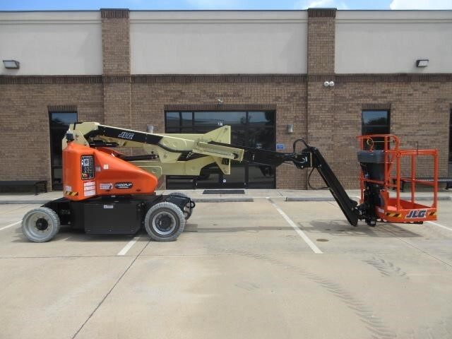 2025 JLG E400AJPN-5