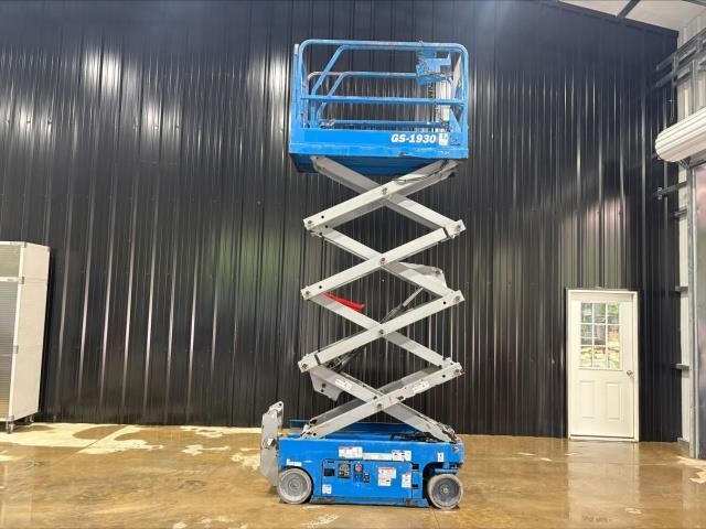 2017 Genie GS-1930-8