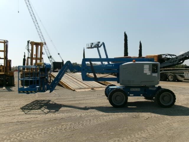 2017 Genie Z-45/25J RT