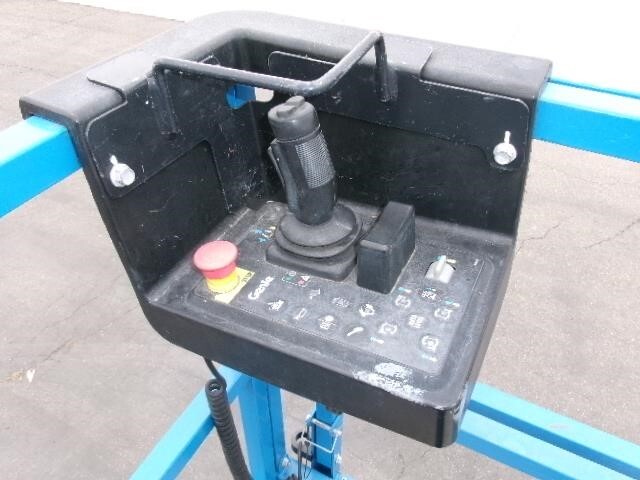 2023 Genie GS-4390 RT-17