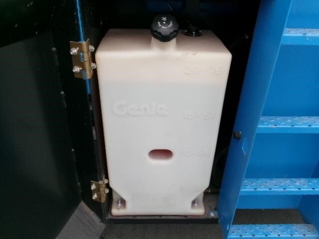 2023 Genie GS-4390 RT-18