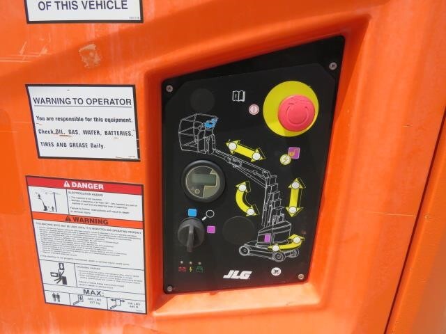 2017 JLG Toucan 32E-18