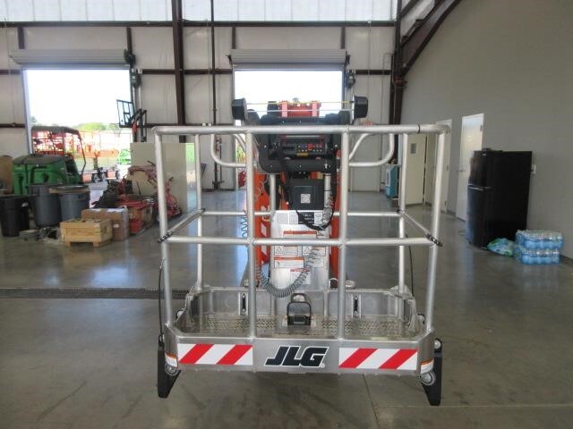 2025 JLG X600AJ-9
