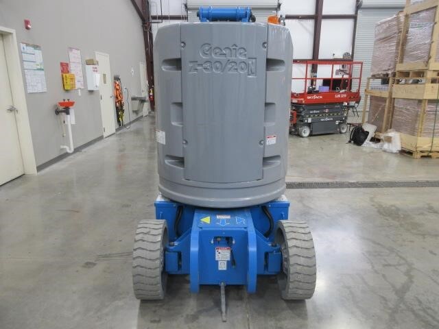 2025 Genie Z-30/20N RJ-18
