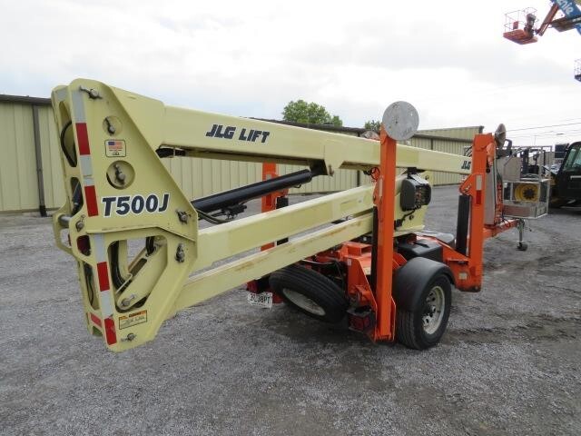 2018 JLG T500J-8