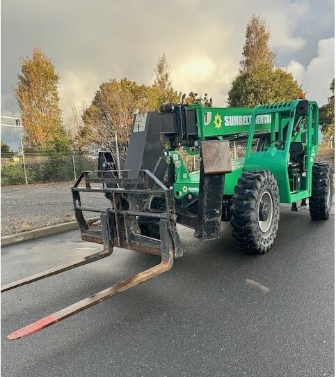 2017 SkyTrak 10042-1