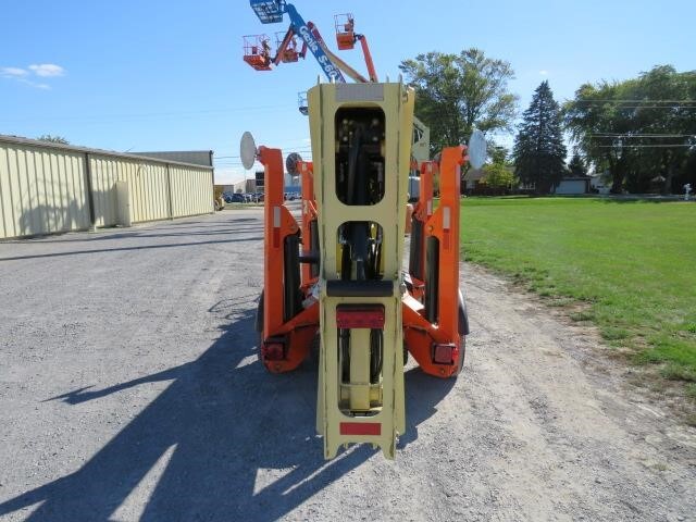 2018 JLG T500J-7