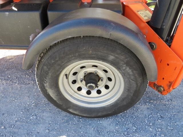 2018 JLG T500J-12