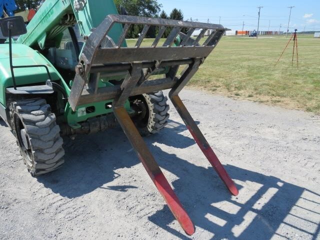 2016 Genie GTH-5519-11