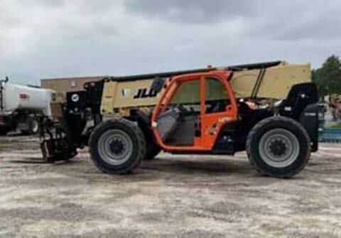 2022 JLG 1255
