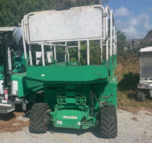 2014 JLG 260MRT-2