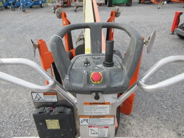 2018 JLG T350-7