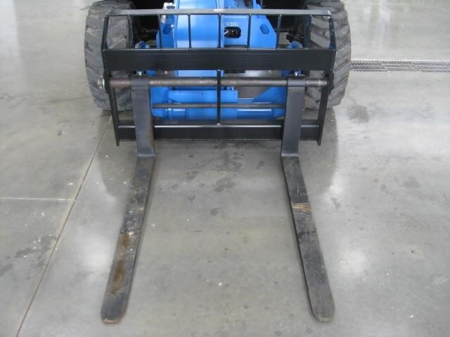 2025 Genie GTH-5519-10