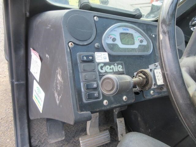 2016 Genie GTH 844-19