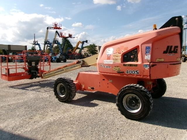 2016 JLG 400S-4