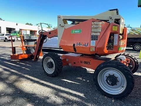 2015 JLG 340AJ-10