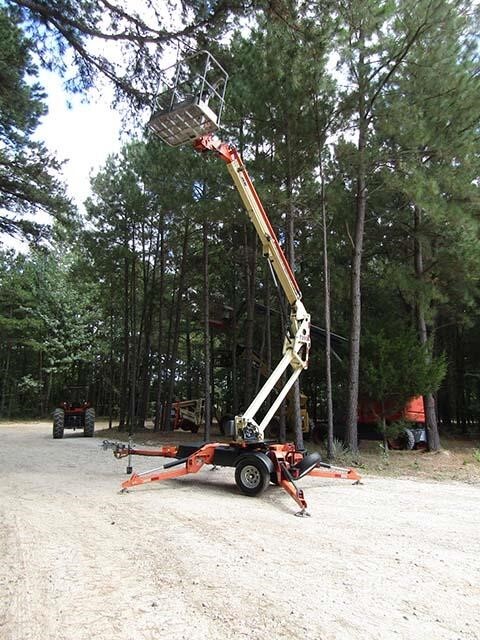 2018 JLG T350-13
