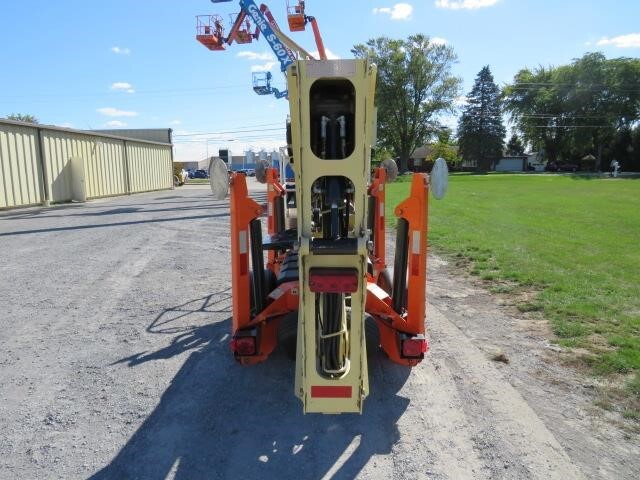 2018 JLG T350-7