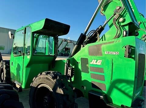 2017 SkyTrak 10042-2