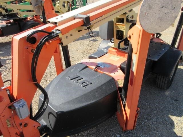 2018 JLG T350-10