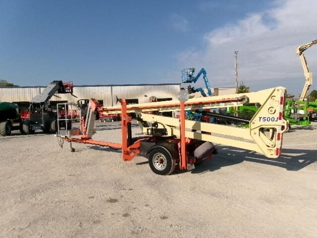 2018 JLG T500J-4