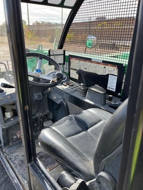 2016 Genie GTH-5519-5