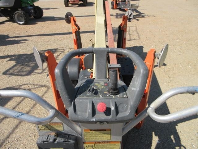 2018 JLG T350-8