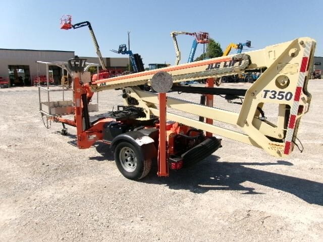 2018 JLG T350-4