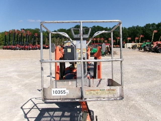 2018 JLG T350-7