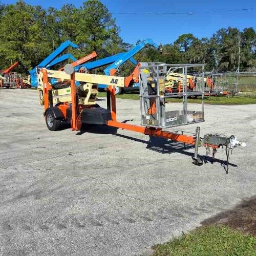 2018 JLG T500J-3