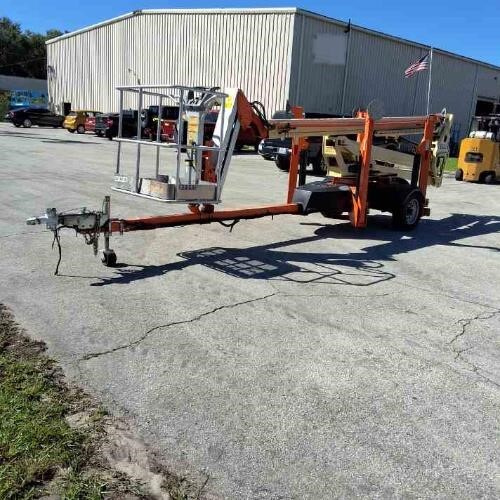 2018 JLG T500J-1