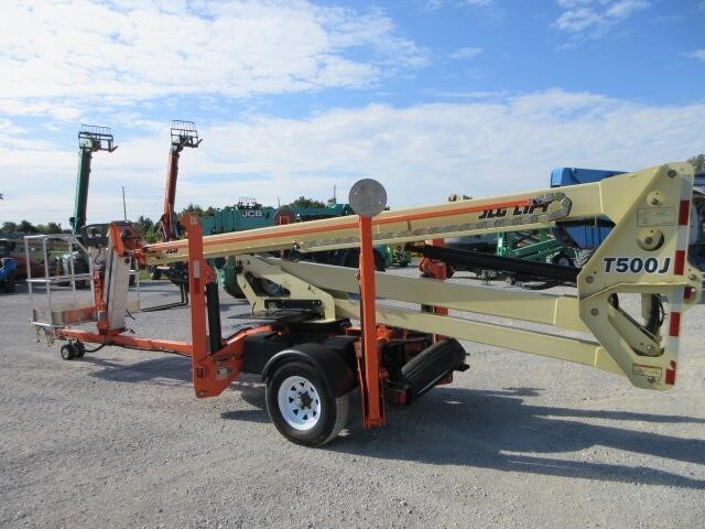 2018 JLG T500J-3